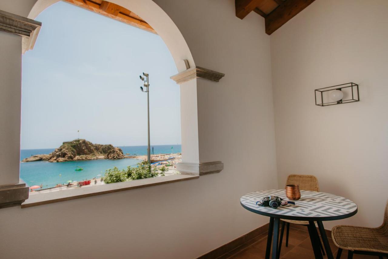 Casa Indiana Hotel Boutique Blanes Bagian luar foto