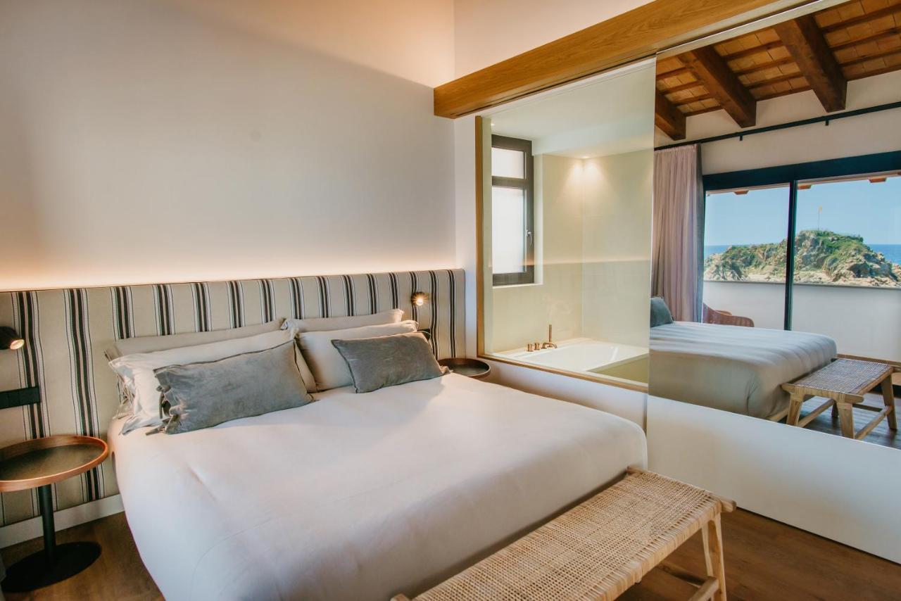 Casa Indiana Hotel Boutique Blanes Bagian luar foto